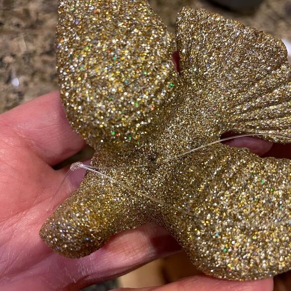 18 Gold Glitter Dove Ornaments With Bells - Picture 8 of 16